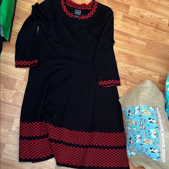 JH Black and Red Sweater Dress Size L - Picture 1 of 4